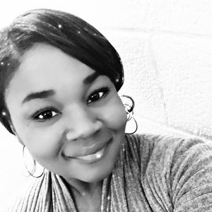 Meet your Posher, Edosa